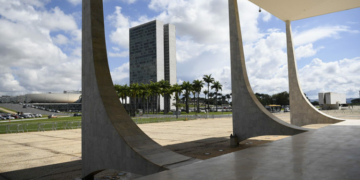 STF reconhece covid-19 como doença ocupacional e permite autuação de empresas